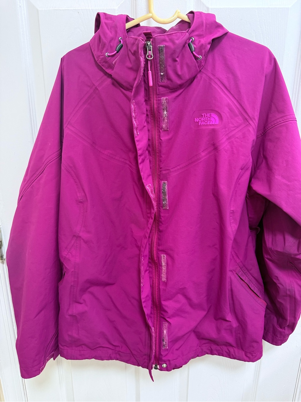 The North Face Women's HyVent Full Zip Magenta Hooded Shell Jacket, Size XXL - Picture 9 of 10